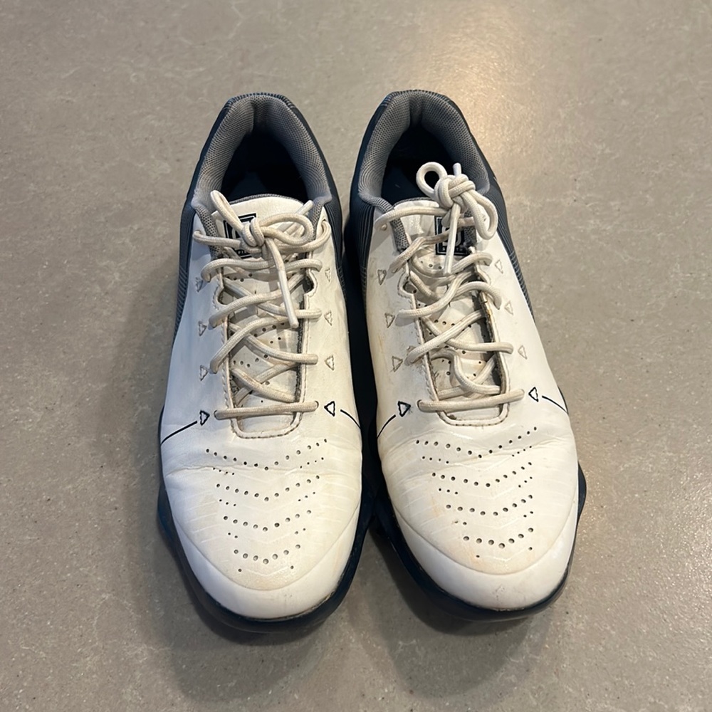 Under Armour Golf Cleats Youth Size 3.5